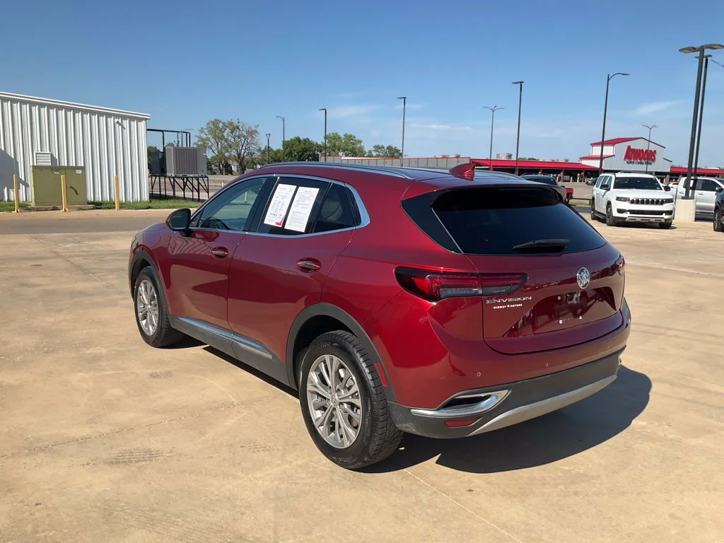 Used 2022 Red Buick Preferred image 35