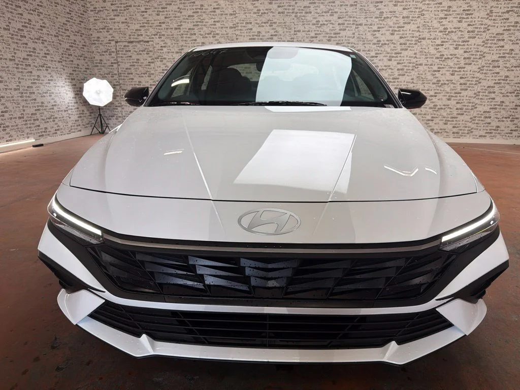 New 2026 Serenity White Hyundai SEL Sport image 2