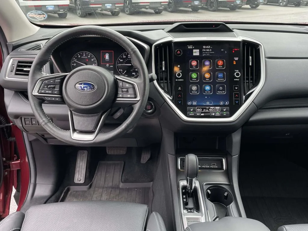 2024 Subaru Ascent Limited - Photo 6