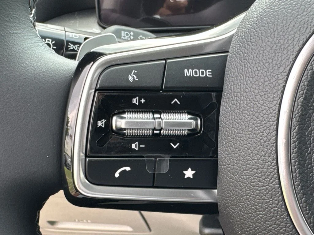 2025 Kia Sorento EX Hybrid - Photo 25