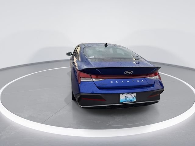 Certified Used 2025 Blue Hyundai SEL Sport image 7