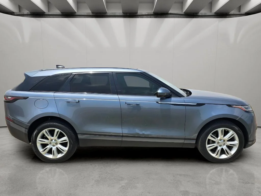 Used 2020 Byron Blue Metallic Land Rover S image 6