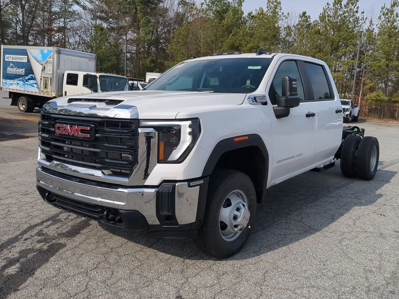 New 2026 Summit White GMC Pro image 4