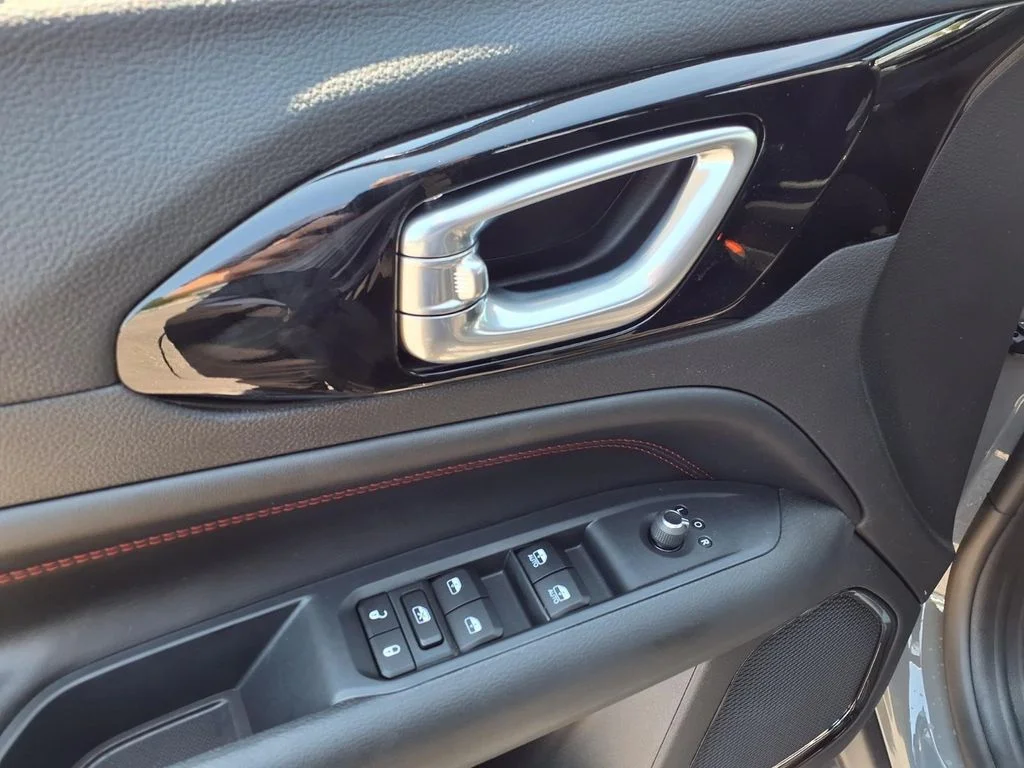 New 2026 Sting-Gray Clear-Coat Exterior Paint Jeep Trailhawk image 19