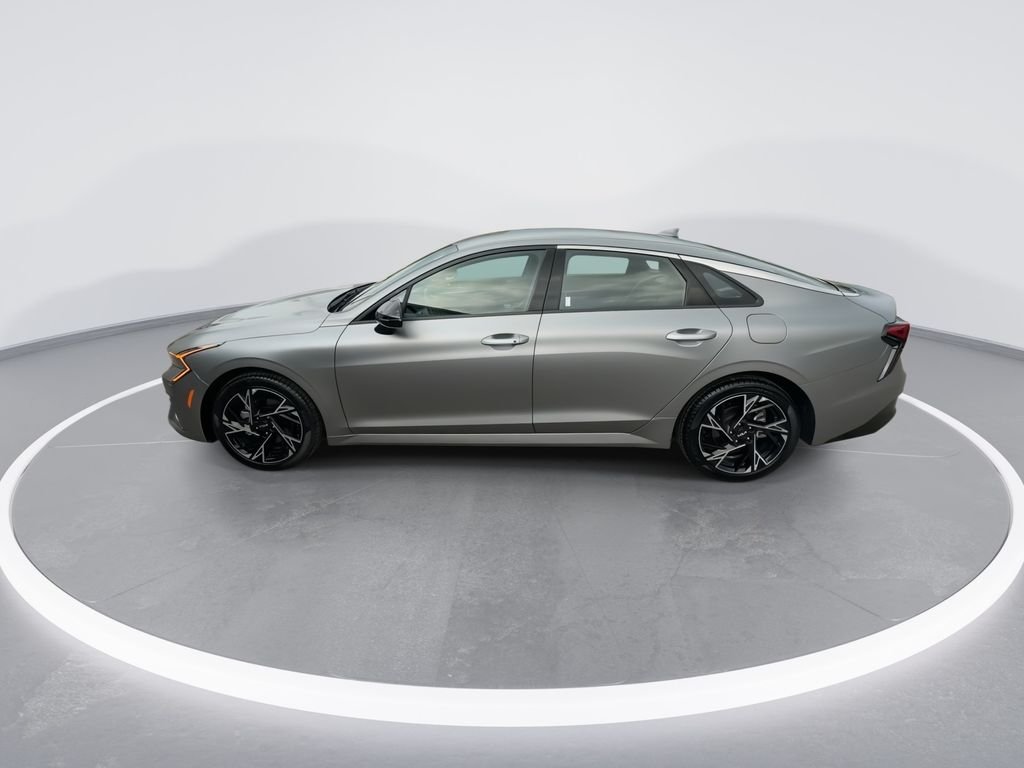 Certified Used 2025 Gray Kia GT-Line image 5