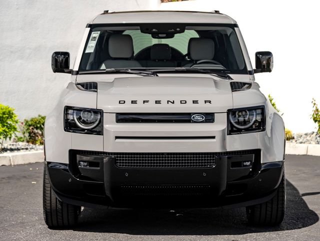 New 2026 Land Rover Defender 110 X-Dynamic SE 4 Door SUV in Rancho