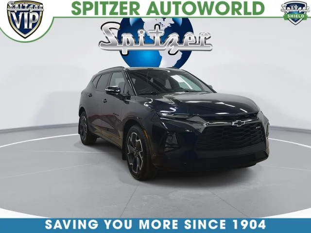 Used 2021 Blue Chevrolet RS image 3