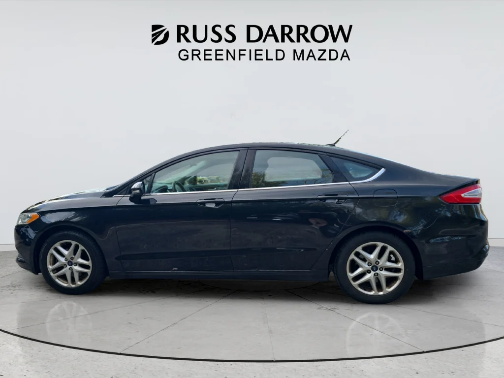 Used 2014 Black Ford SE image 2