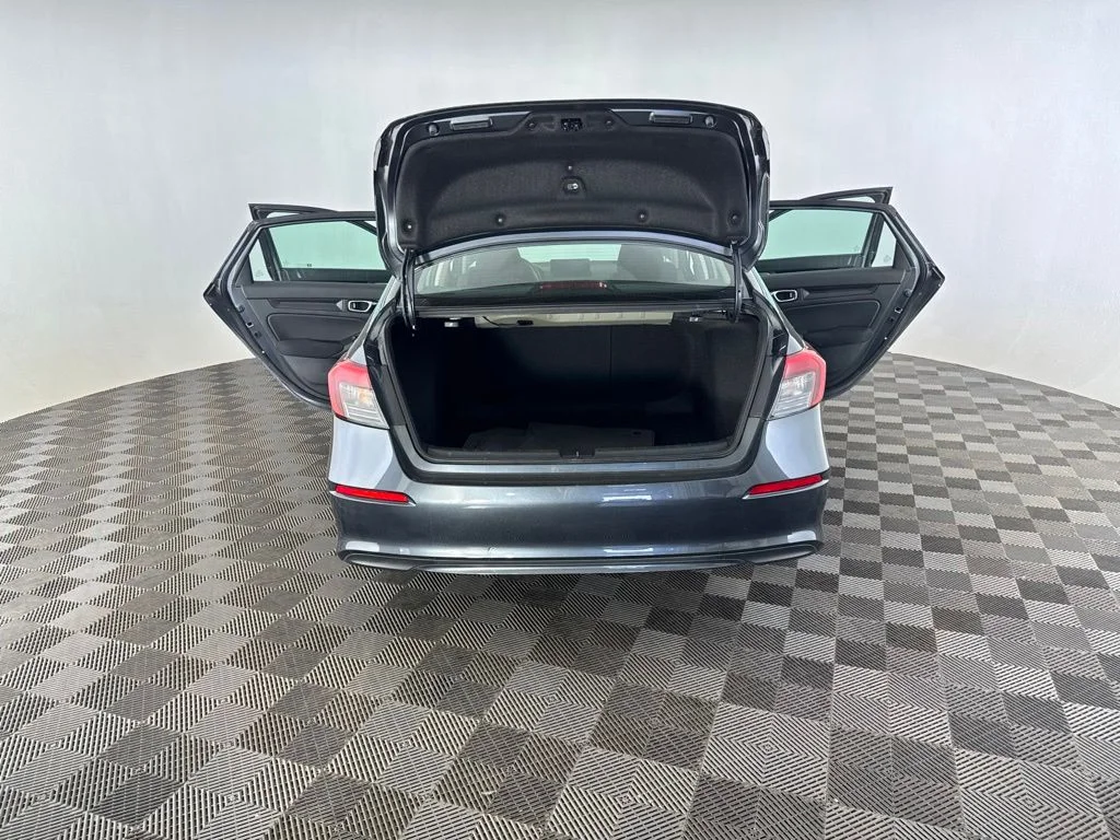 Certified Used 2024  Honda EX image 16