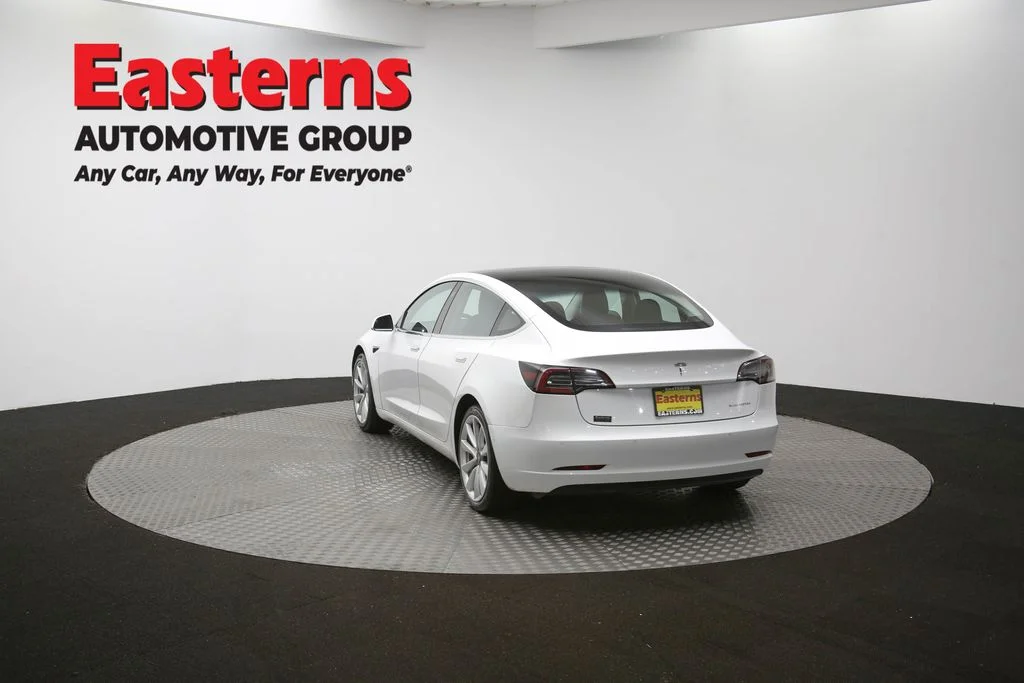 Used 2018 White Tesla Long Range image 64