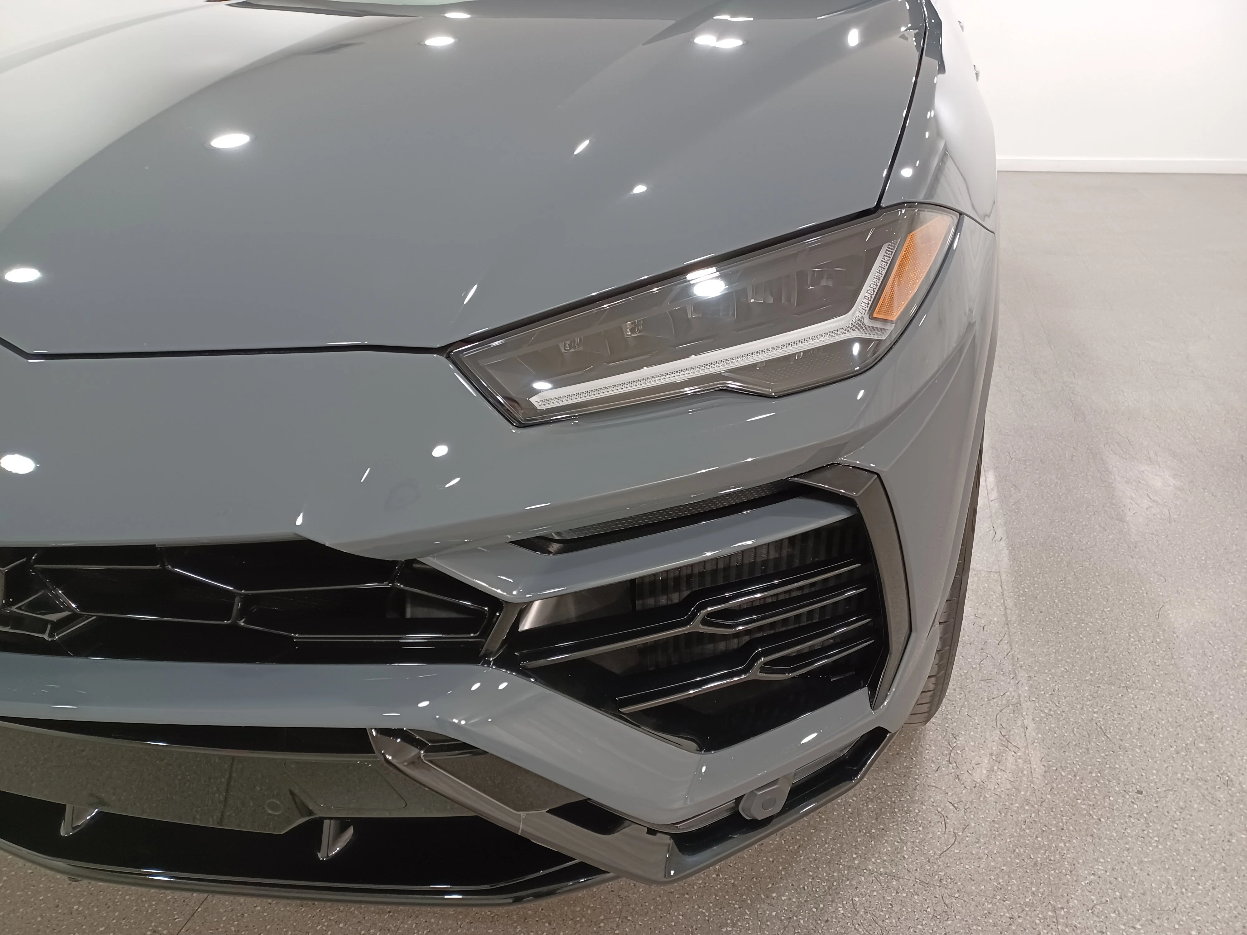Used 2022 Grigio Telesto Lamborghini *NO LUX TAX!!! | Grigio Telesto | Marrone Eklipsis | Nav | Heads Up Display | Pano Roof image 5