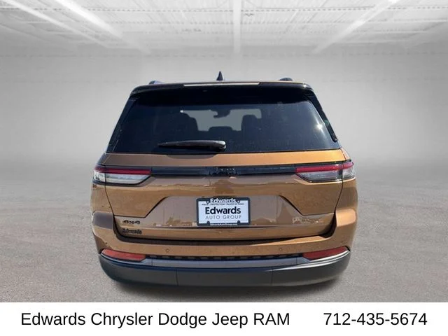 New 2027 Brown Jeep Limited image 7