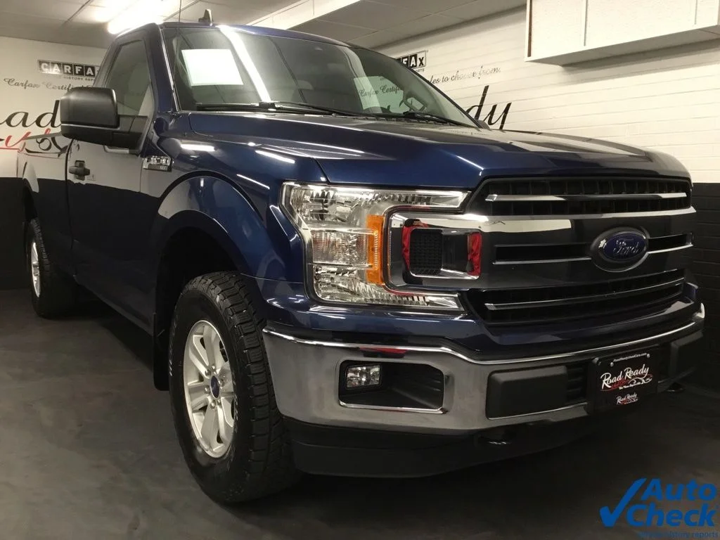 Used 2019 Blue Ford XLT image 3
