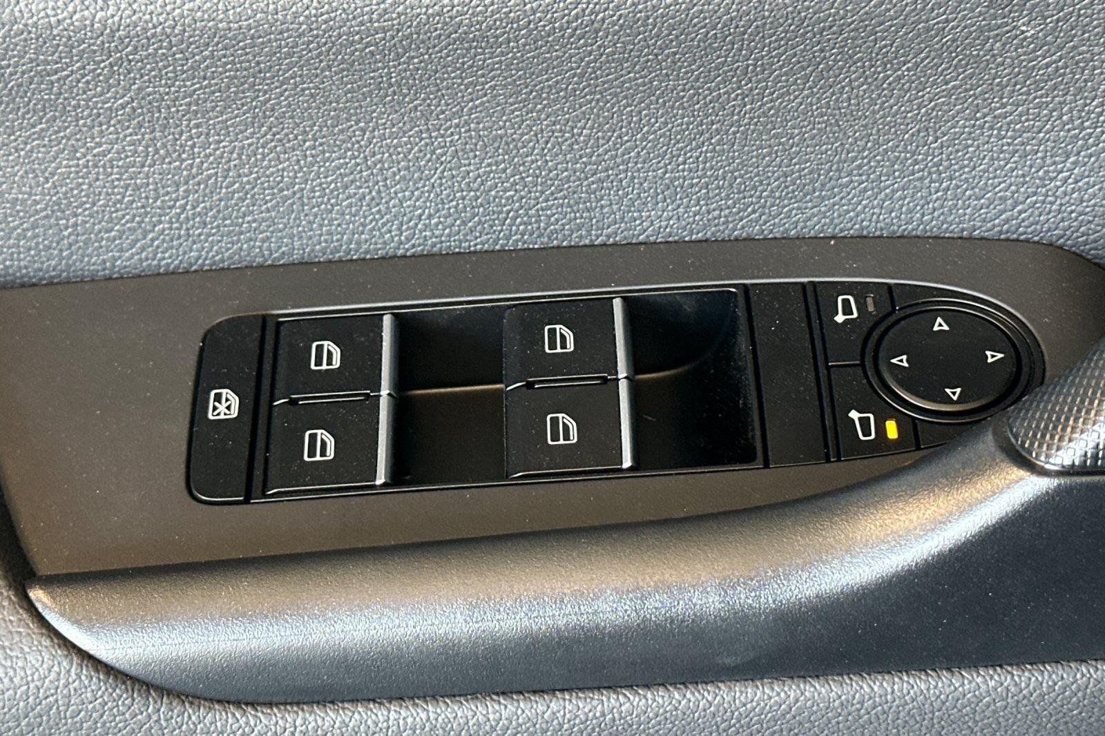 New 2026 Wind Chill Pearl Mazda 2.5 S Premium image 11