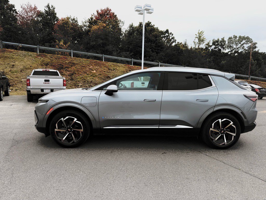 Used 2024 Chevrolet Equinox EV LT with VIN 3GN7DLRP1RS278584 for sale in Mount Hope, WV