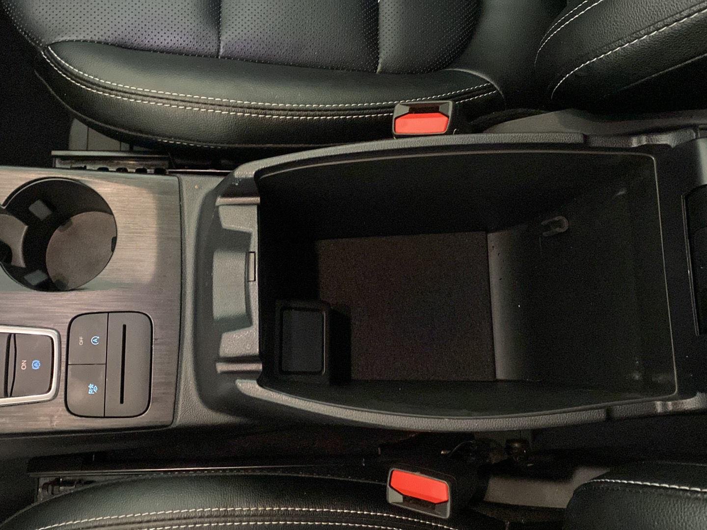 Used 2022 Carbonized Gray Ford SEL image 10