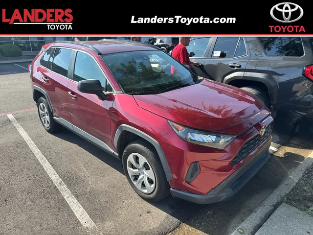 2019 Toyota RAV4 LE