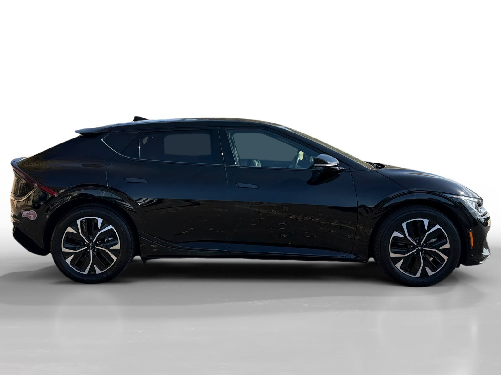Used 2023 Aurora Black Kia GT-Line image 6
