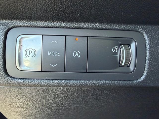 Used 2025 Black Chevrolet LT image 23