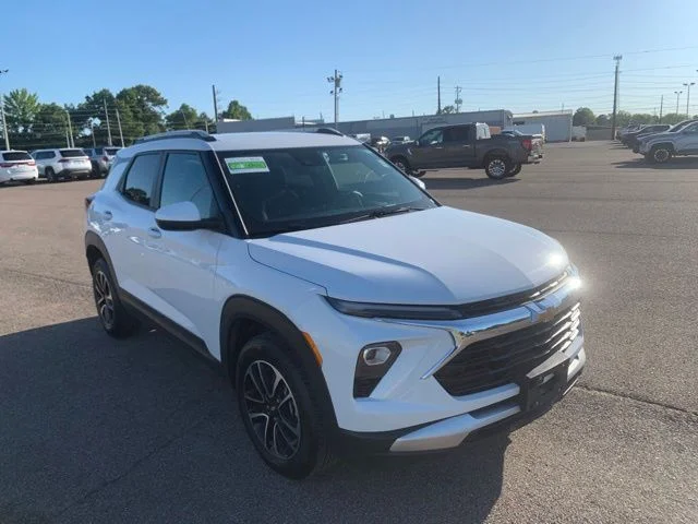 2025 Chevrolet Trailblazer LT AWD's photo