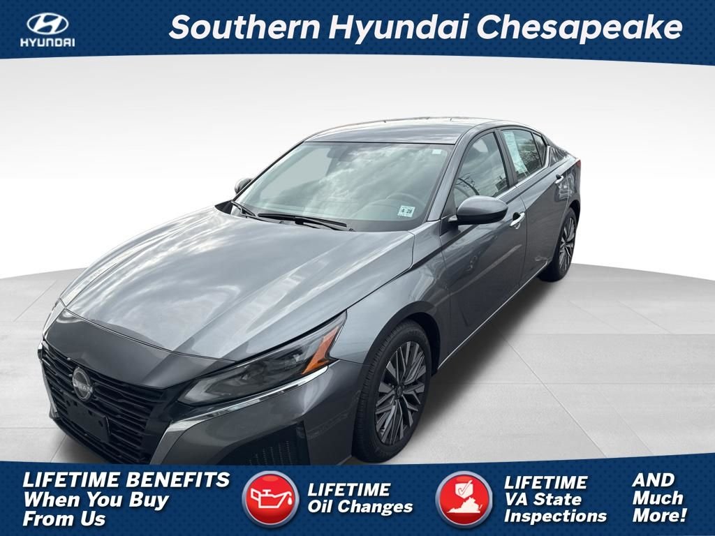 2023 Nissan Altima SV