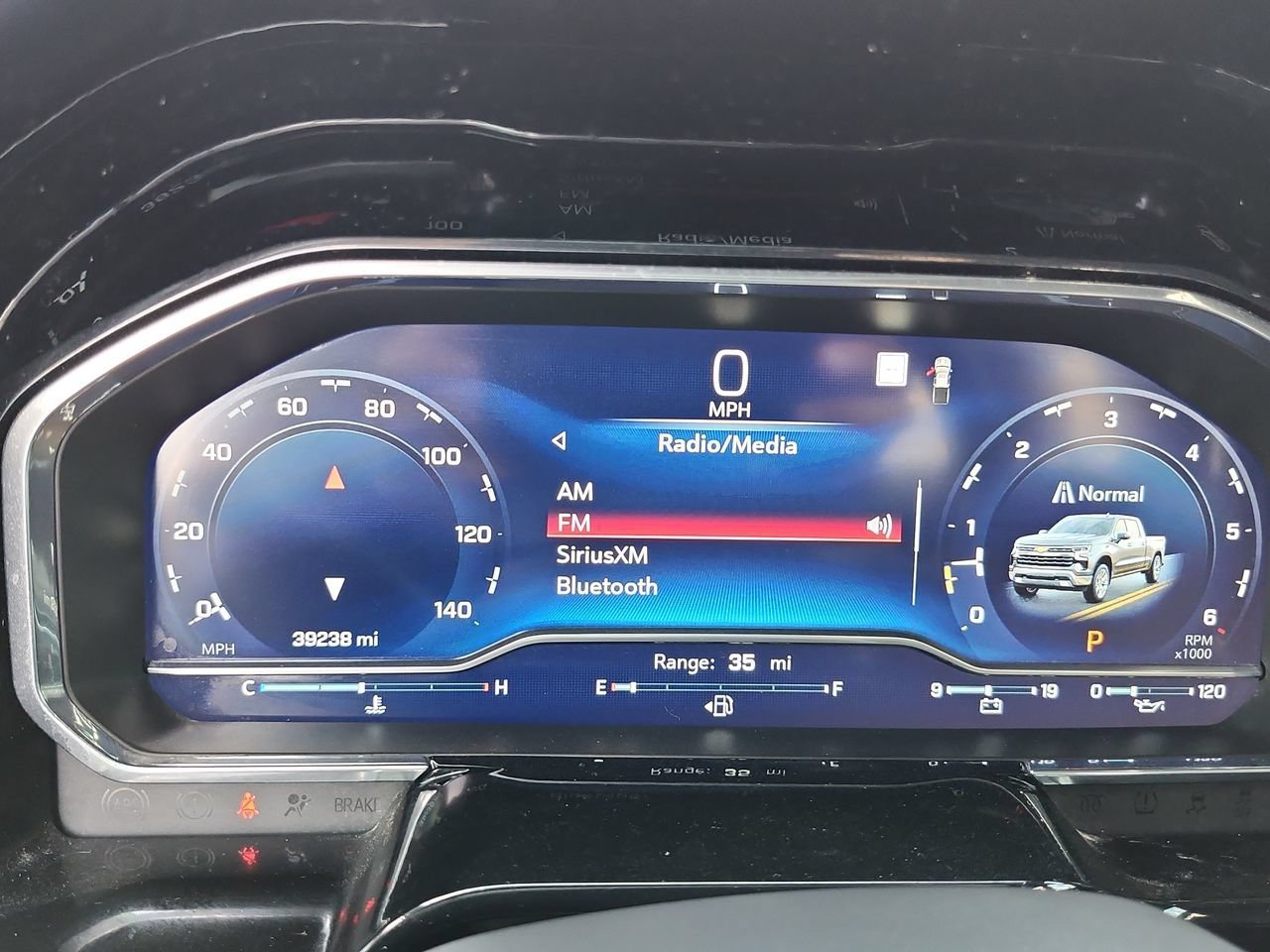 Used 2022 Summit White Chevrolet LT image 31