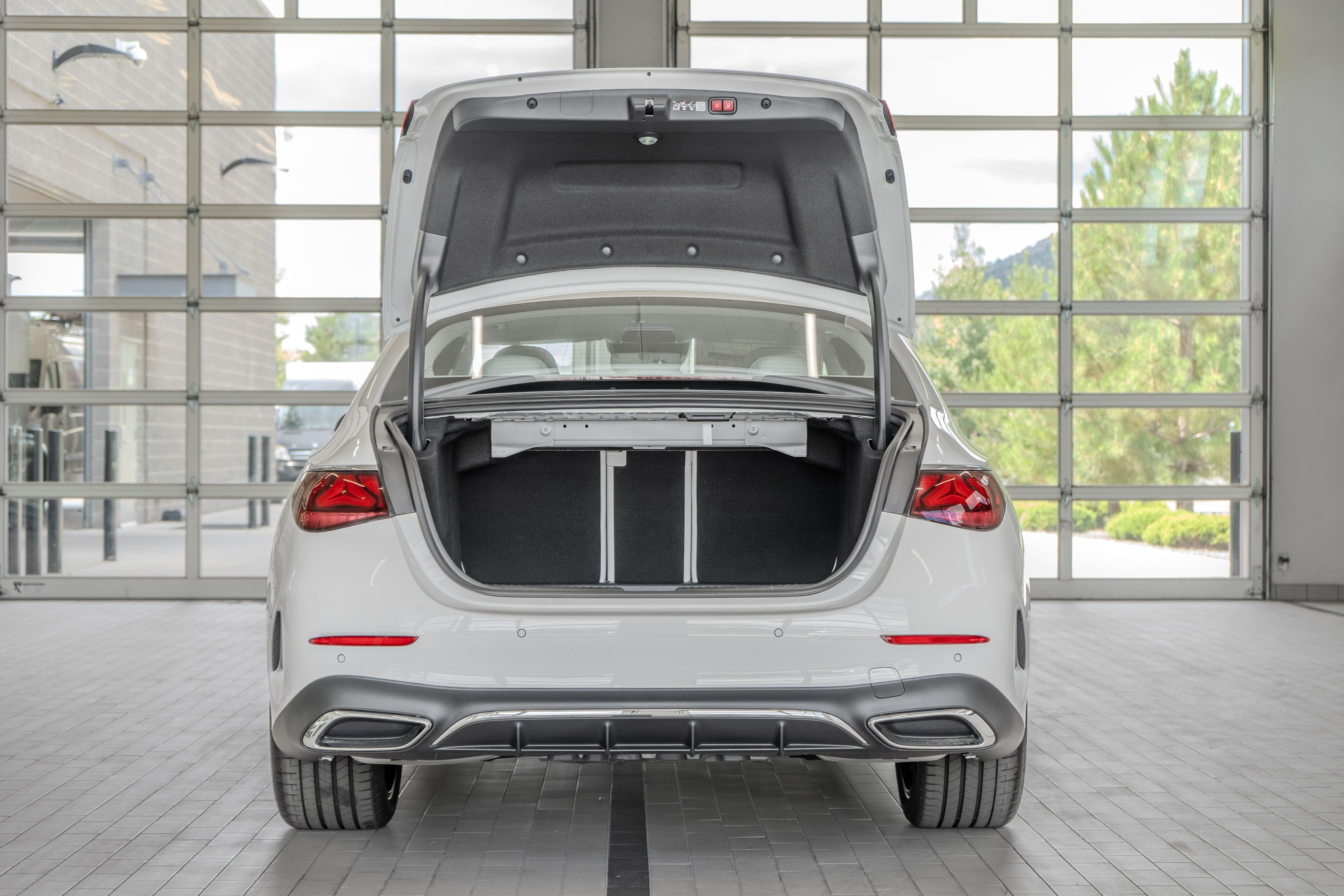 Certified Used 2026 Polar White Mercedes-Benz E 350 image 16