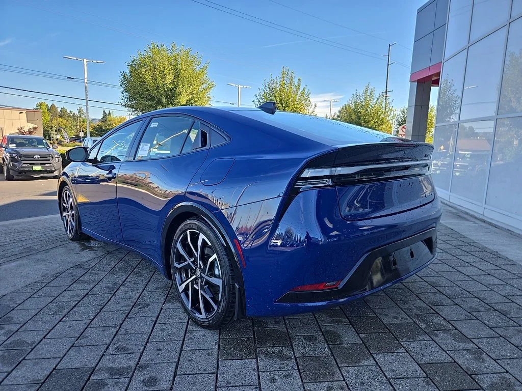 New 2027 Reservoir Blue Toyota XSE Premium image 3
