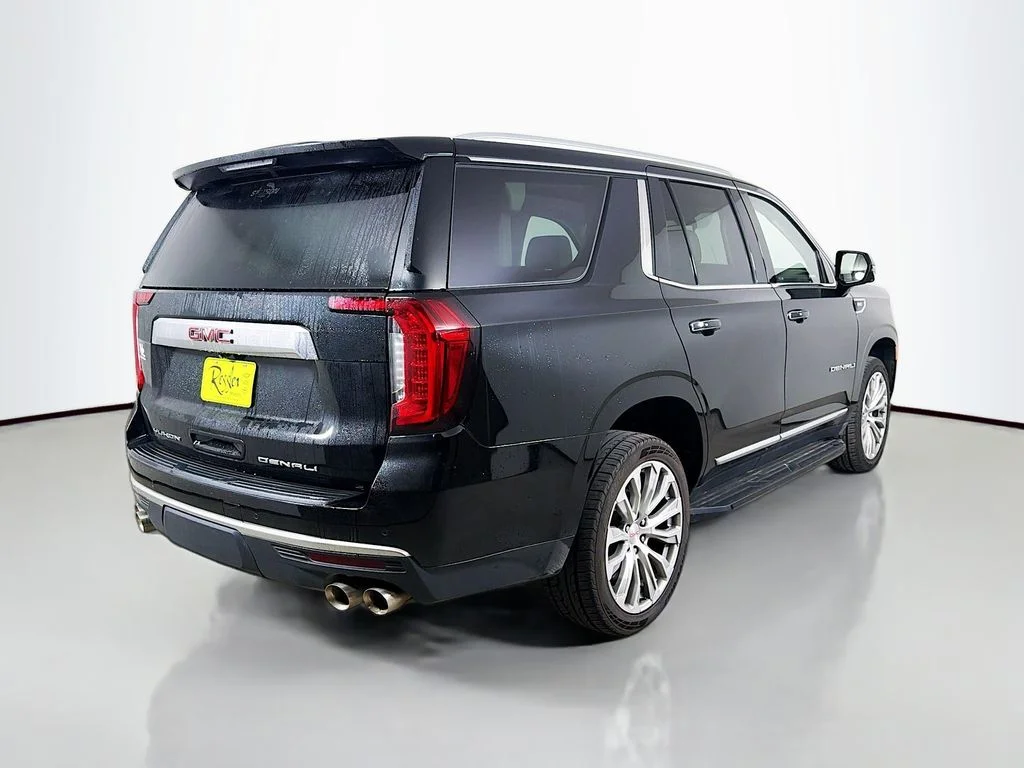 Used 2022 Black GMC Denali image 6
