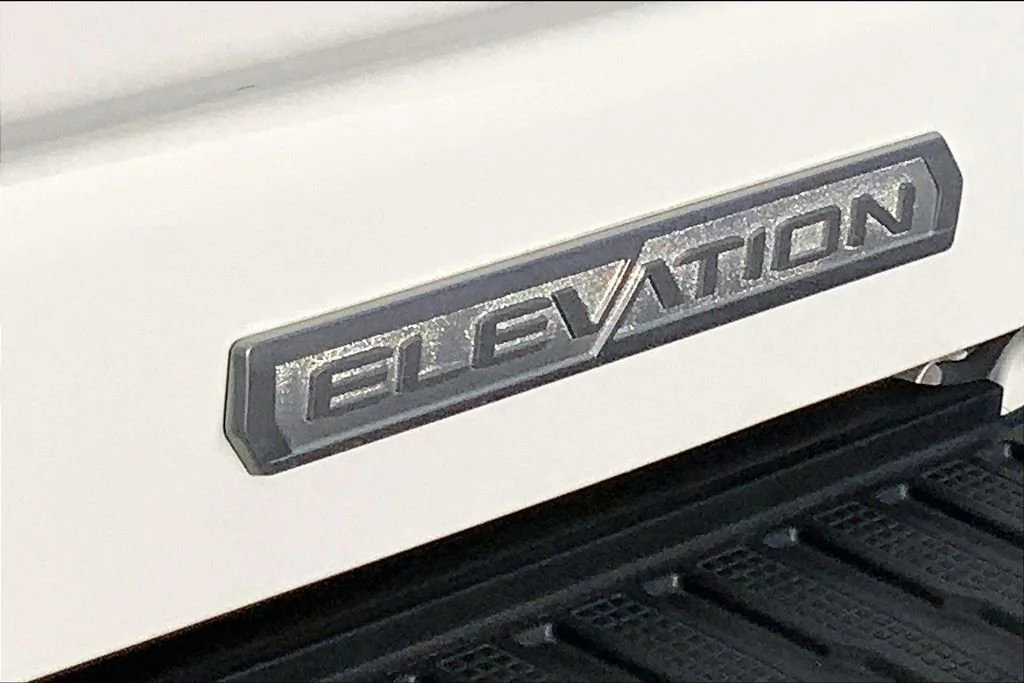 New 2024 GMC Sierra 1500 Elevation 4D Crew Cab