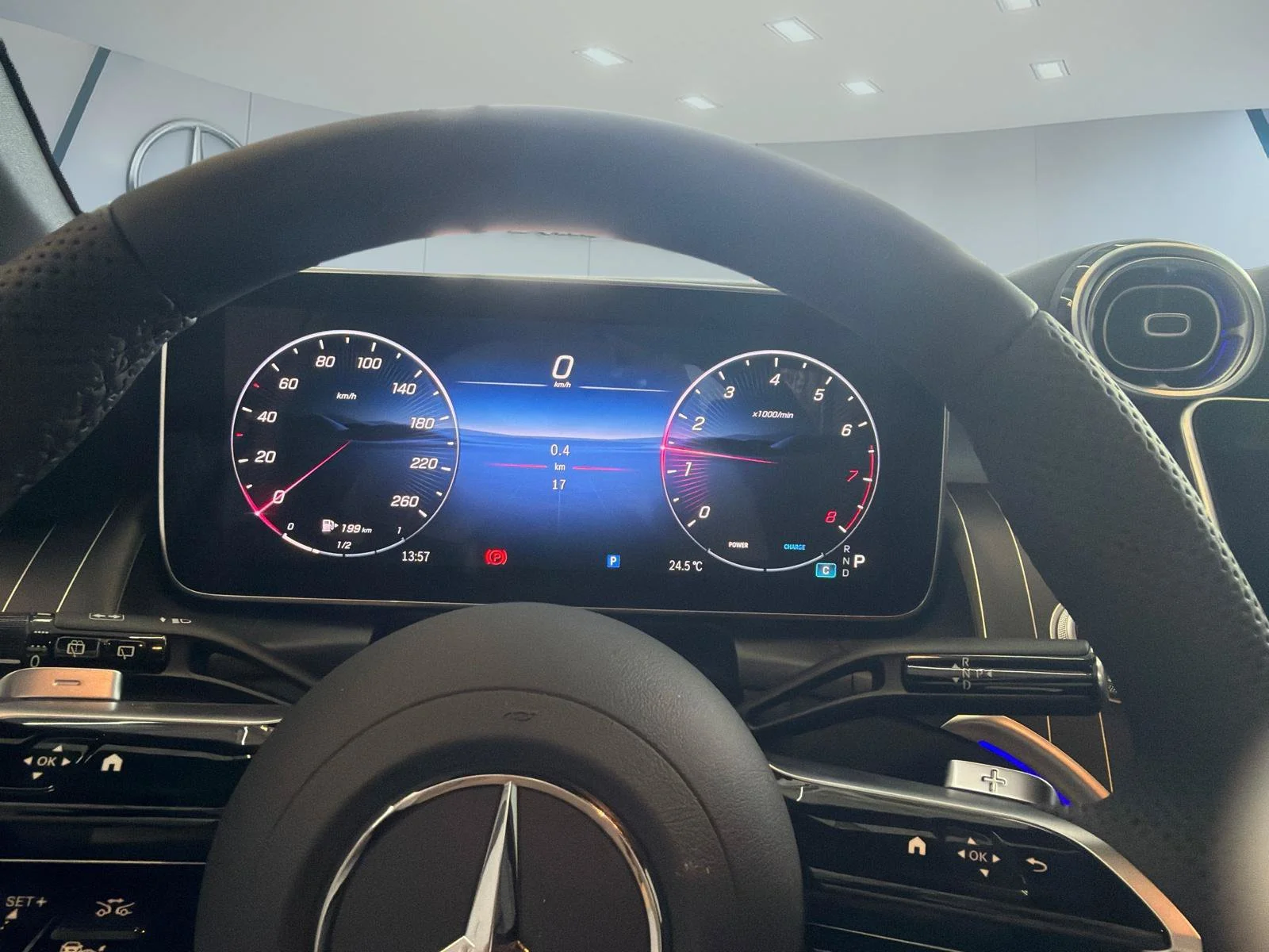 Used 2026 Silver Mercedes-Benz GLC 300 image 14