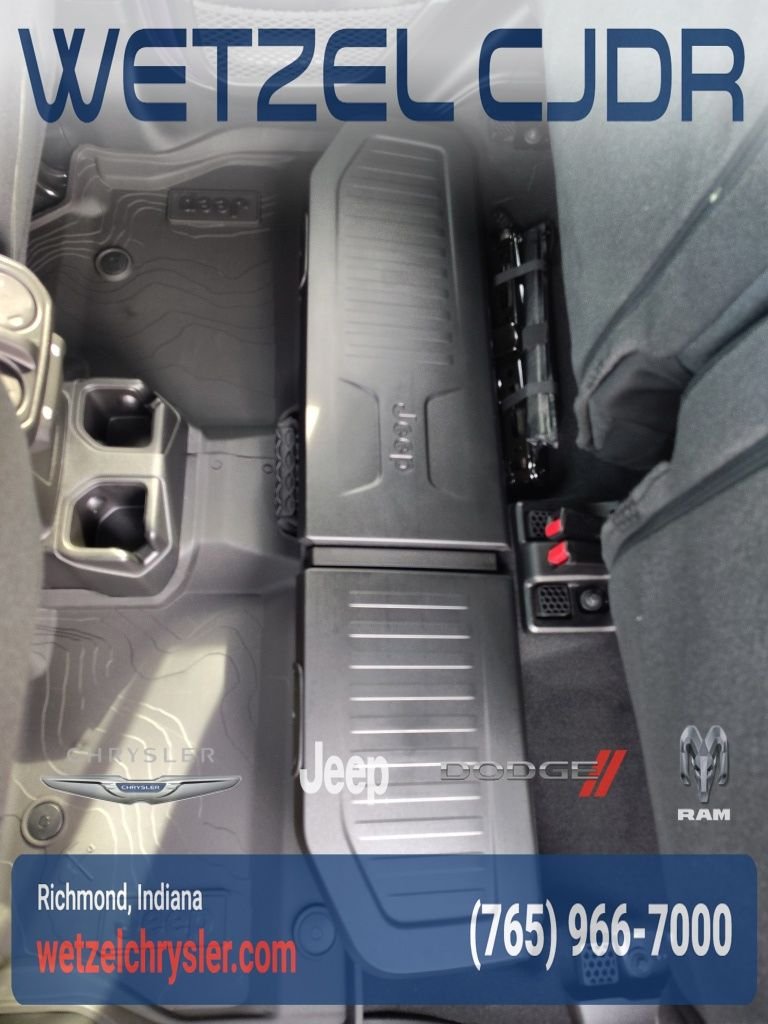 New 2026 Reign Exterior Paint Jeep Sport S image 19
