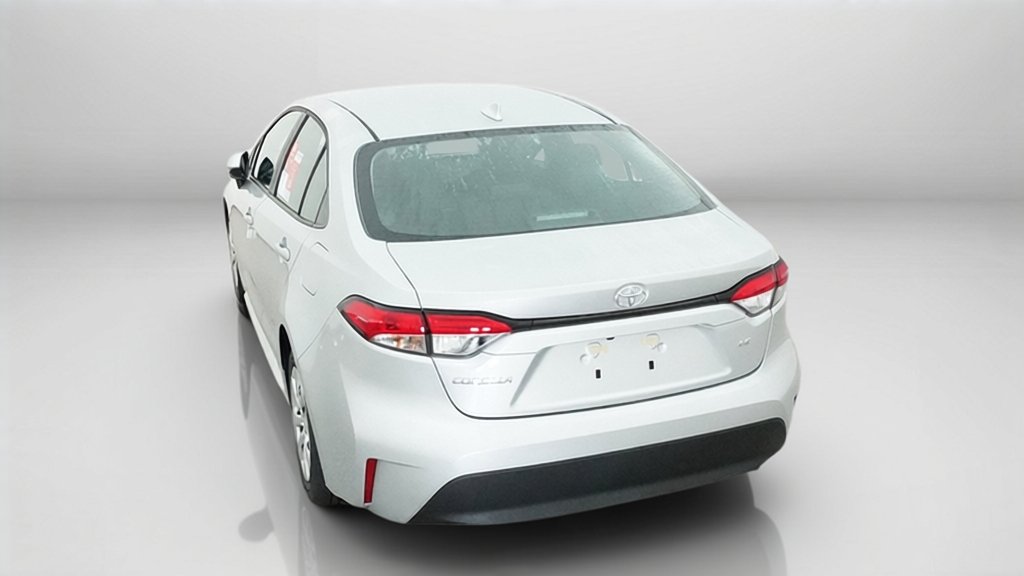 New 2027 Classic Silver Metallic Toyota LE image 13