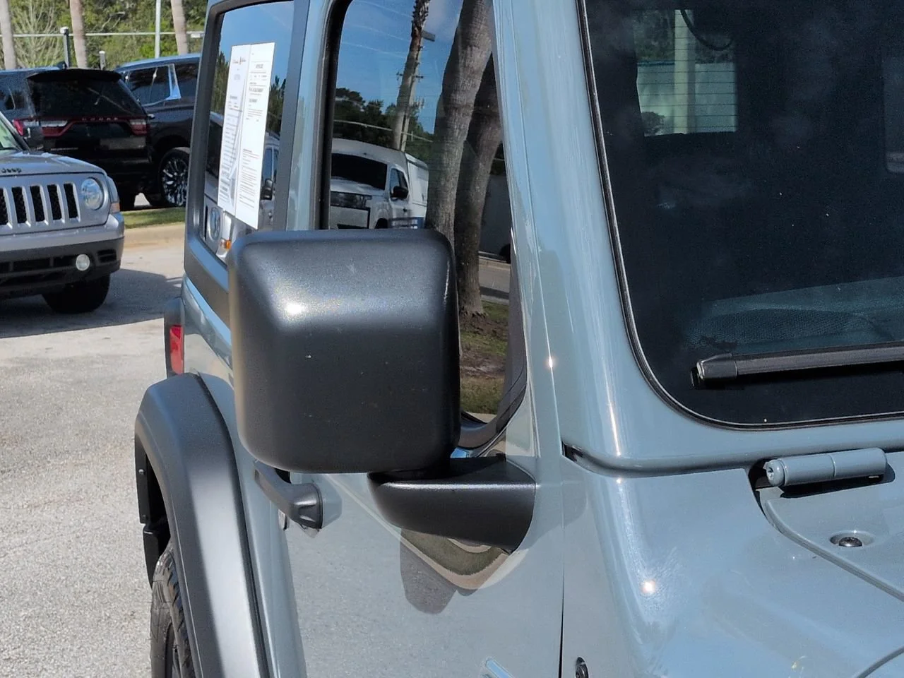 Certified Used 2025 Anvil Clear Coat Jeep Sport image 11