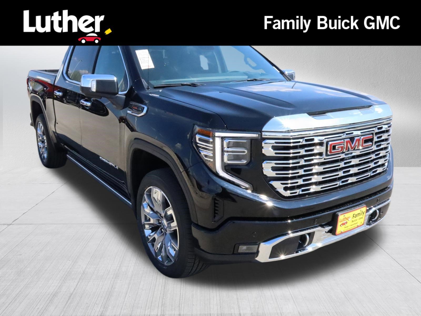 2026 GMC Sierra 4WD Crew Cab Short Box Denali's photo