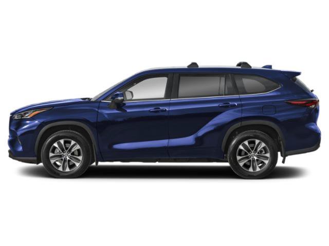 Used 2026 Pearl Toyota XLE image 3