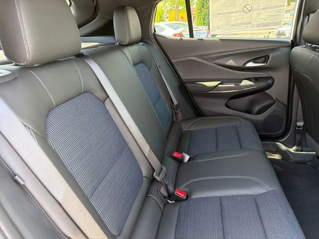 New 2026 Summit White Buick Preferred image 23