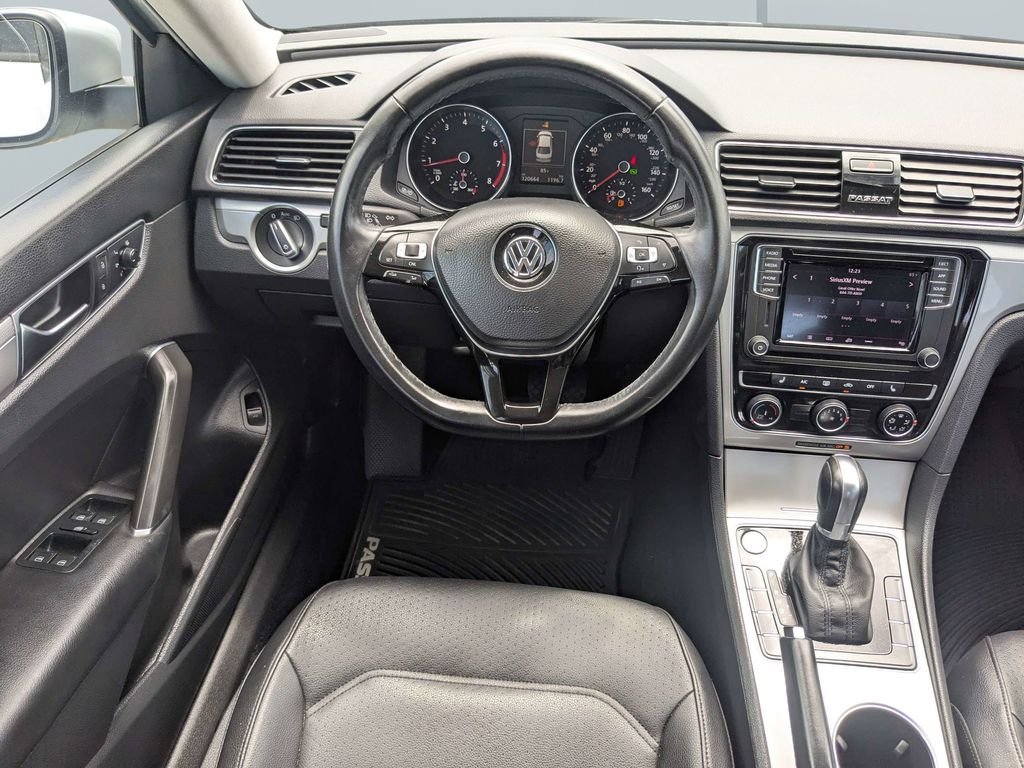 Used 2019 Silver Volkswagen 2.0T Wolfsburg image 15