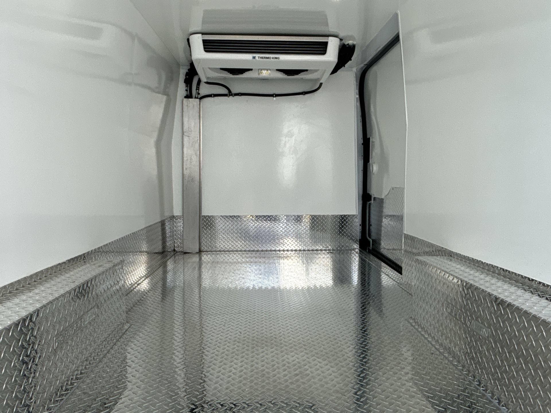 New 2026 Oxford White Ford Cargo Van image 26