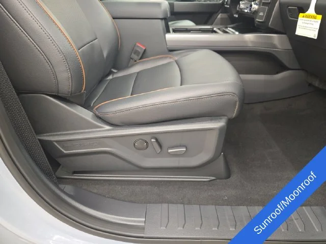 New 2027 Glacier Gray Metallic Tri-Coat Ford F-350® Lariat® image 11