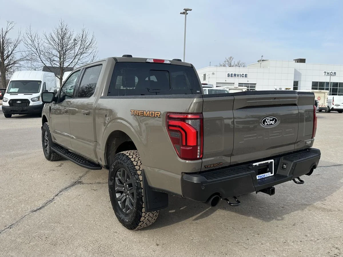 New 2026 White Ford Tremor image 9