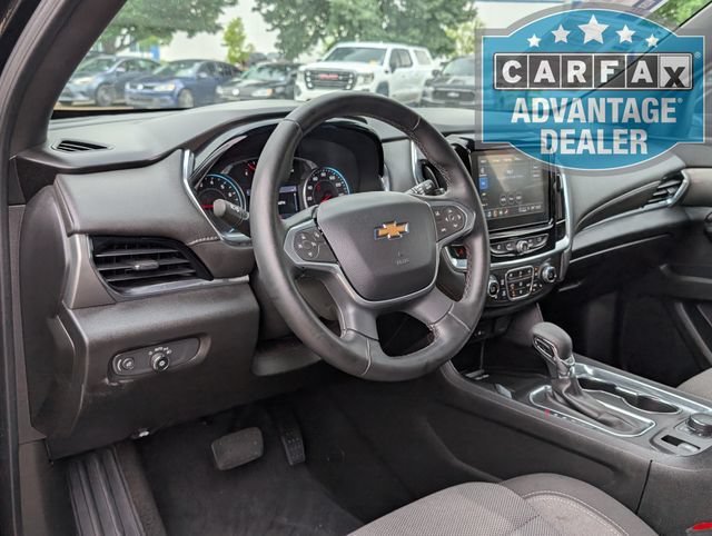 Used 2023 Mosaic Black Metallic Chevrolet LT Cloth image 4
