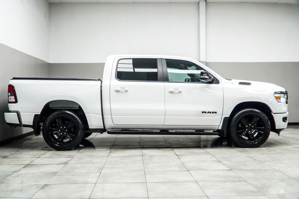 Used 2022 White Ram Big Horn/Lone Star image 6
