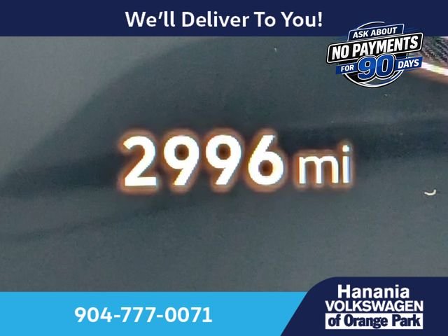 Used 2025 White Volkswagen Pro image 35