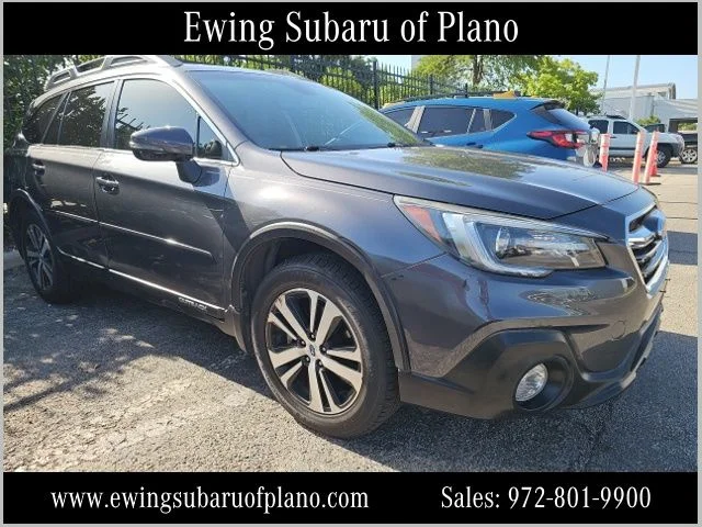 Used 2018 Gray Subaru 2.5i image 1