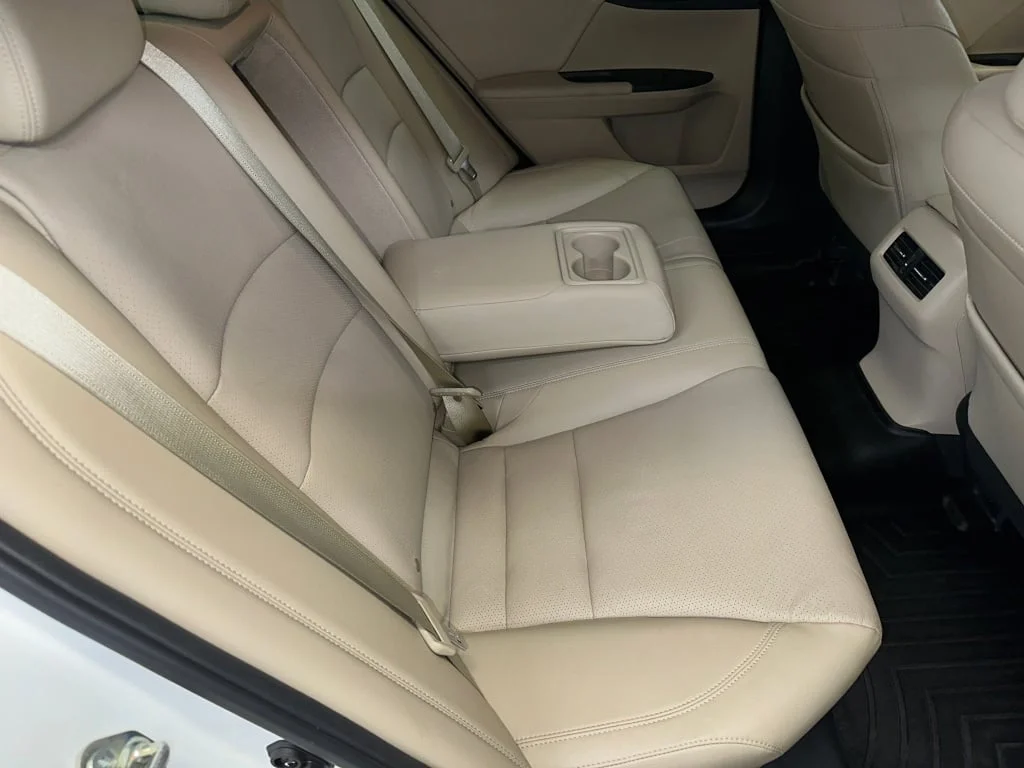 2016 Honda Accord EX-L V-6 - Photo 28