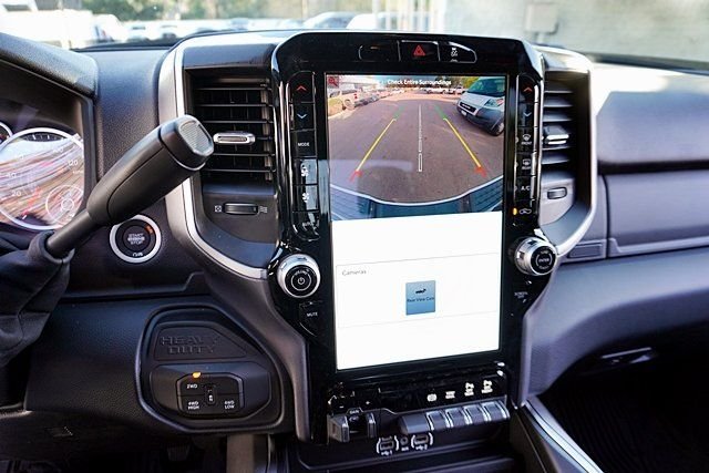 New 2026 Bright White Clear-Coat Exterior Paint RAM Big Horn image 32