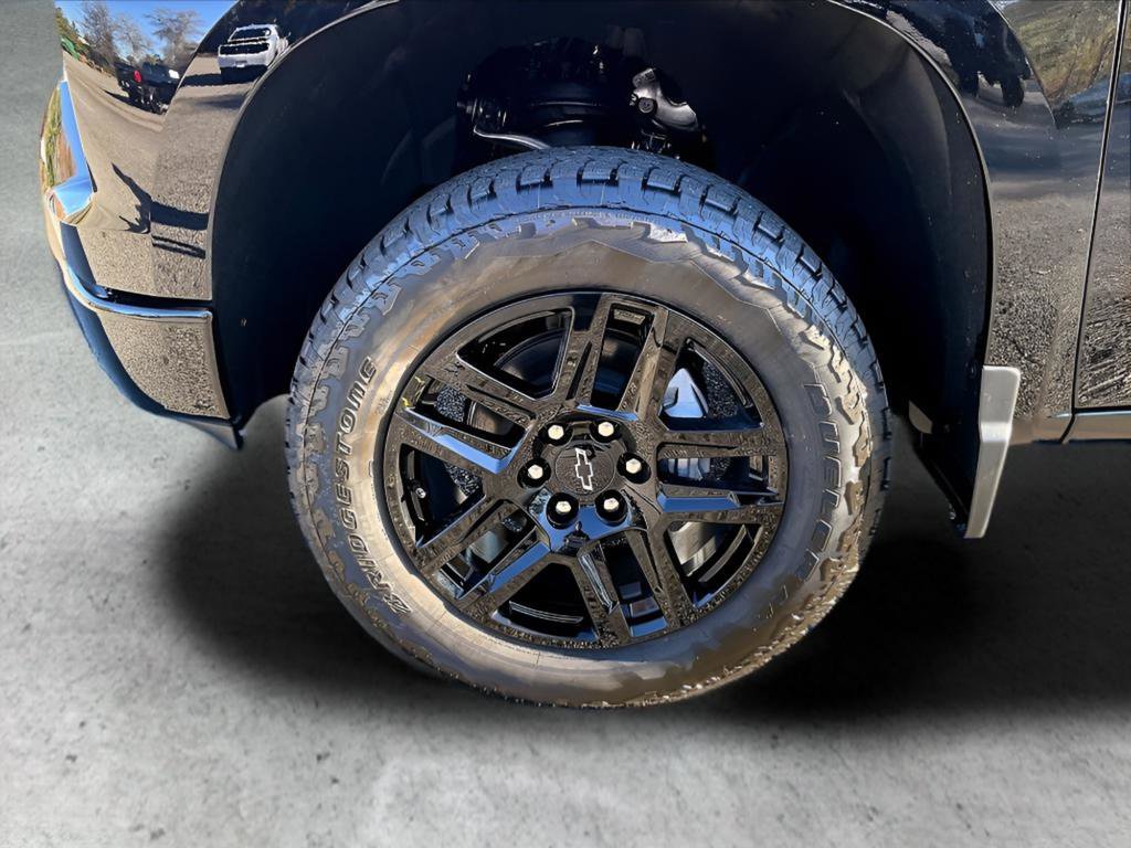 New 2026 Chevrolet Silverado 1500 Custom Trail Boss 4D Crew Cab