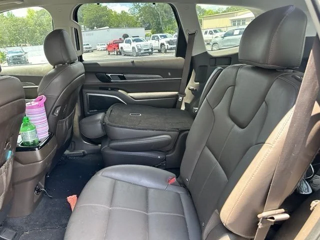 Used 2021 Black Kia SX image 22