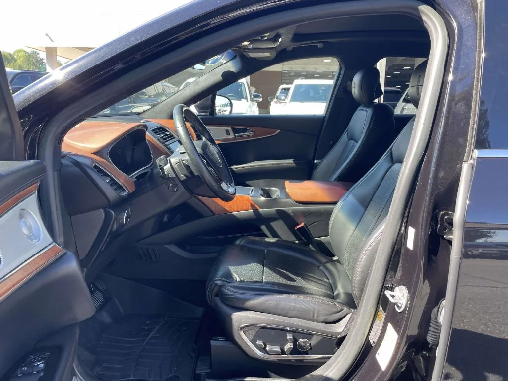 Used 2019 Black Lincoln Black Label image 26